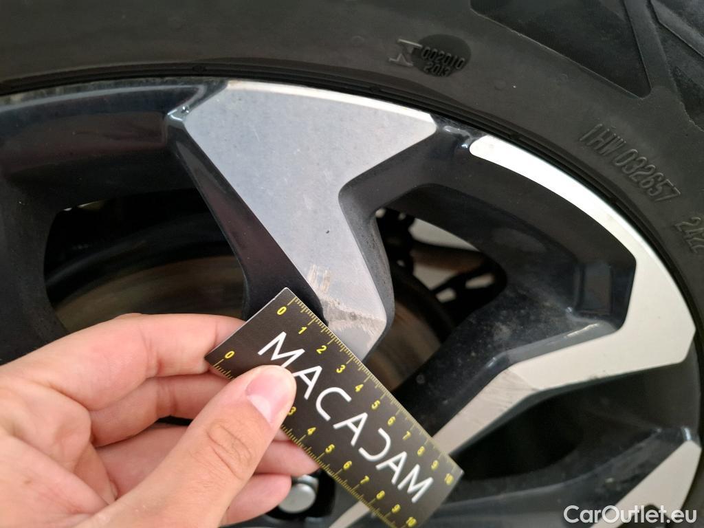  Toyota  Yaris Cross TOYOTA  Hybride / 2021 / 5P / SUV 1.5 HYBRID 116H DESIGN AWD AUTO #28