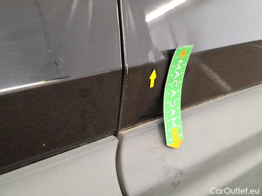  Renault  Arkana RENAULT   2021  5P  SUV Business TCe 140 EDC #23