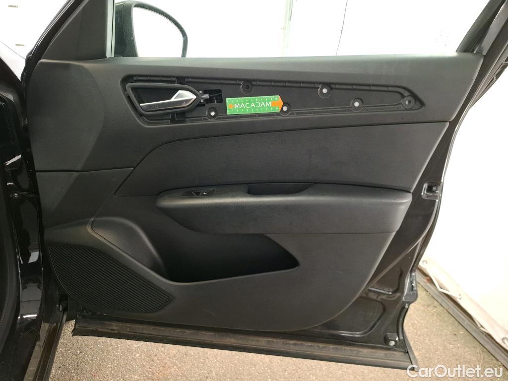  Renault  Arkana RENAULT   2021  5P  SUV Business TCe 140 EDC #10