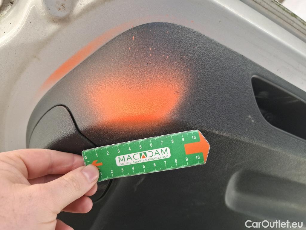  Renault  Clio  IV Business 1.5 dCi 90CV BVM5 E6 #4