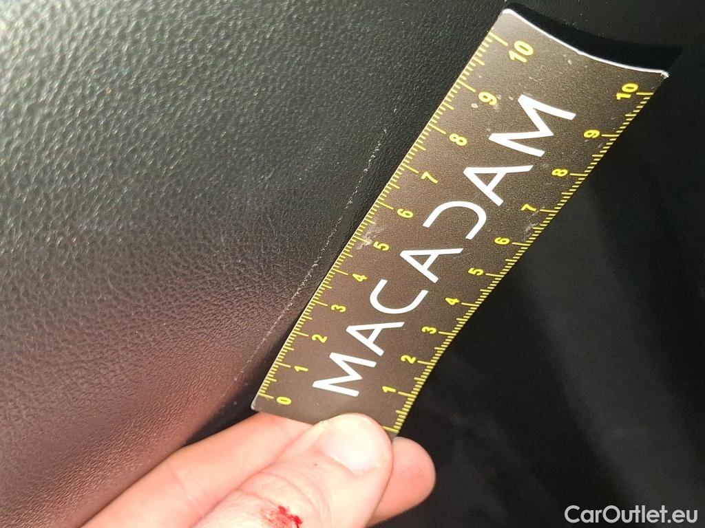  Renault  Megane RENAULT Mégane Berline / 2020 / 5P / Berline Intens TCe 140 EDC FAP -21N #2