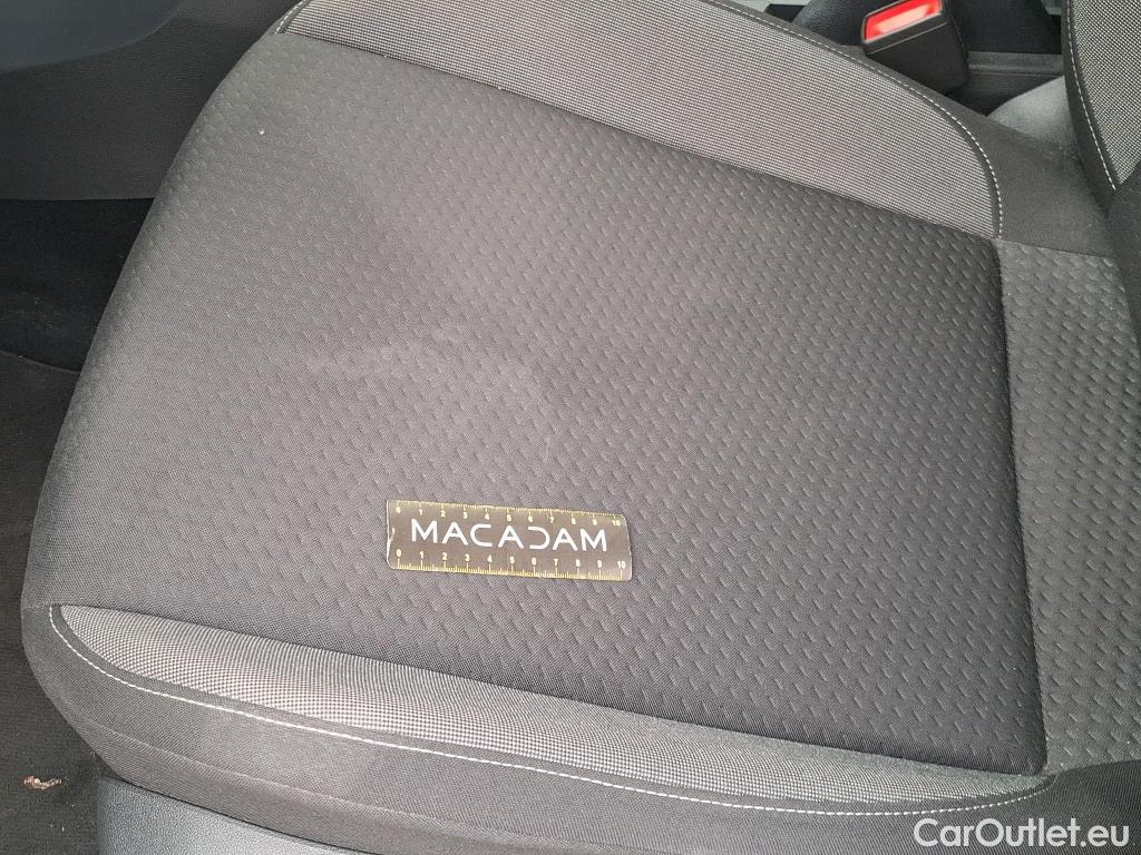  Volkswagen  Taigo  Life 1.0 TSI 95CV BVM5 E6d #8