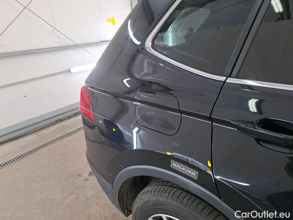  Volkswagen  Tiguan VOLKSWAGEN  Allspace / 2017 / 5P / SUV 2.0 TDI 150 BVM6 Confortline Business #1