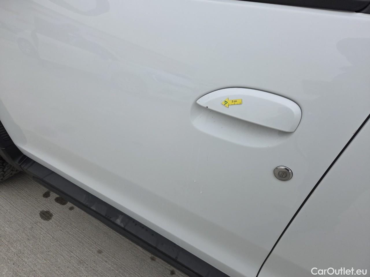  Dacia  Duster 1.5 Blue dCi 115CP Comfort 4WD #2