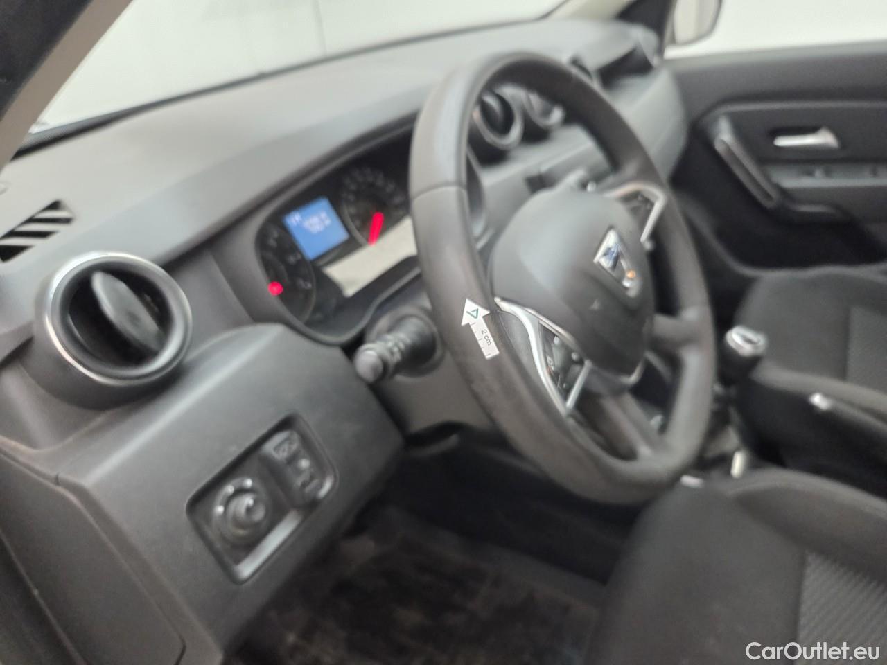  Dacia  Duster 1.5 Blue dCi 115CP Comfort 4WD #46