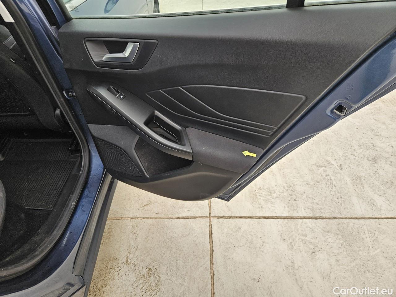  Ford  Focus 1.0 EcoBoost 125CP Trend Connected #48