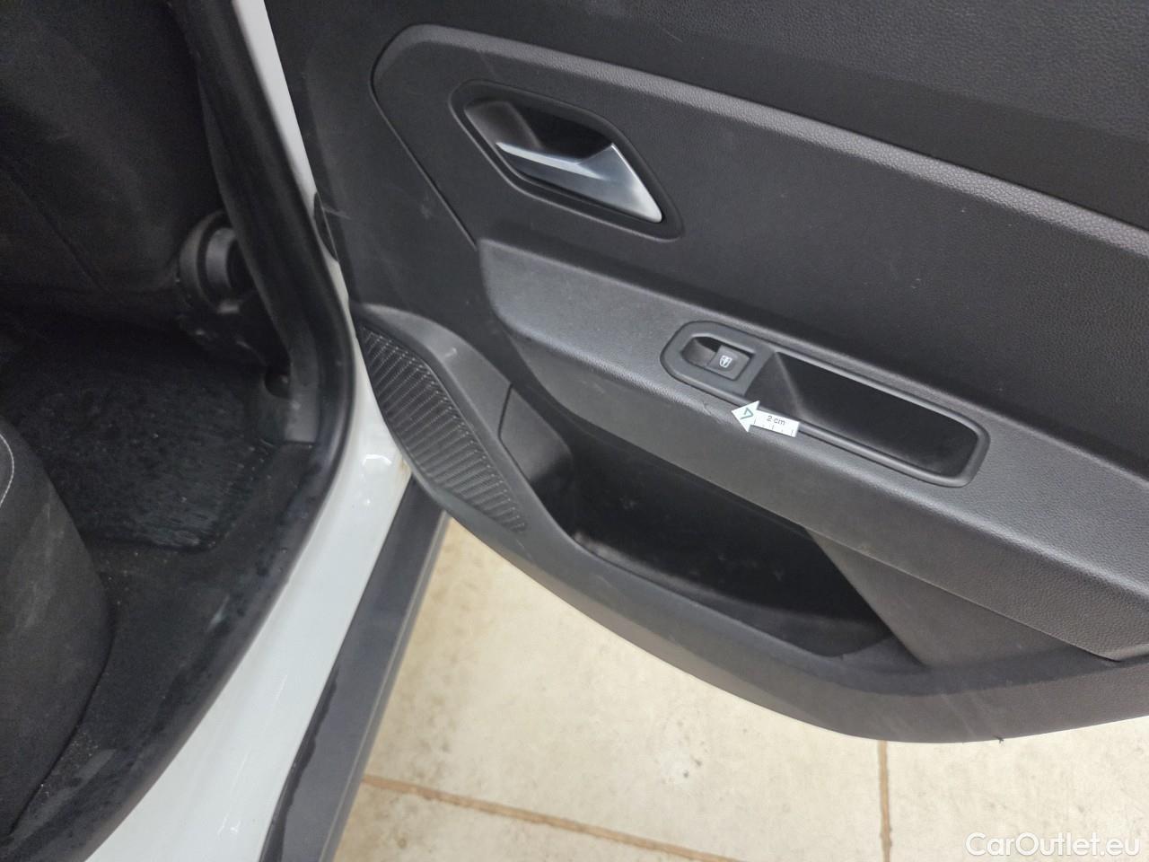  Dacia  Duster 1.5 Blue dCi 115CP Comfort 4WD #59