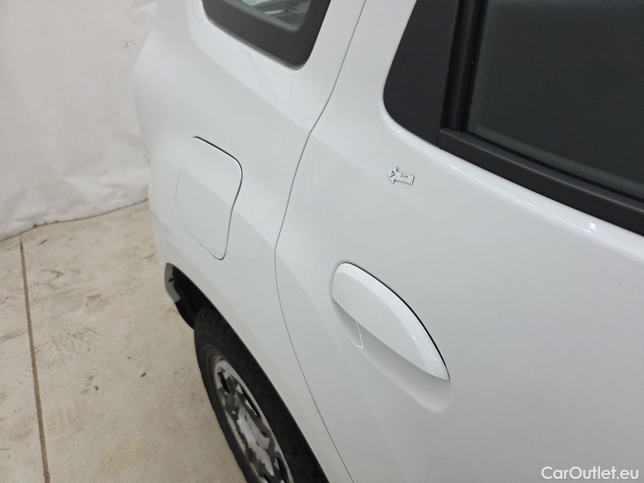  Dacia  Duster 1.5 Blue dCi 115CP Comfort 4WD #20