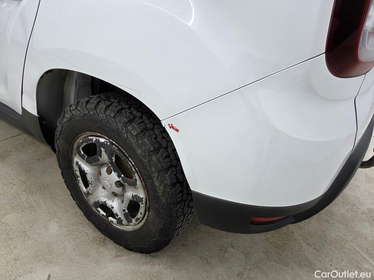  Dacia  Duster 1.5 Blue dCi 115CP Comfort 4WD #40