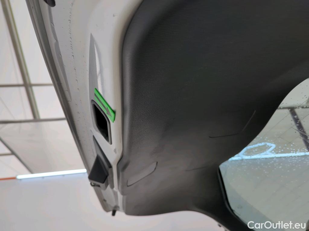  Toyota  C-HR 2.0 HSD STYLE 97 #46