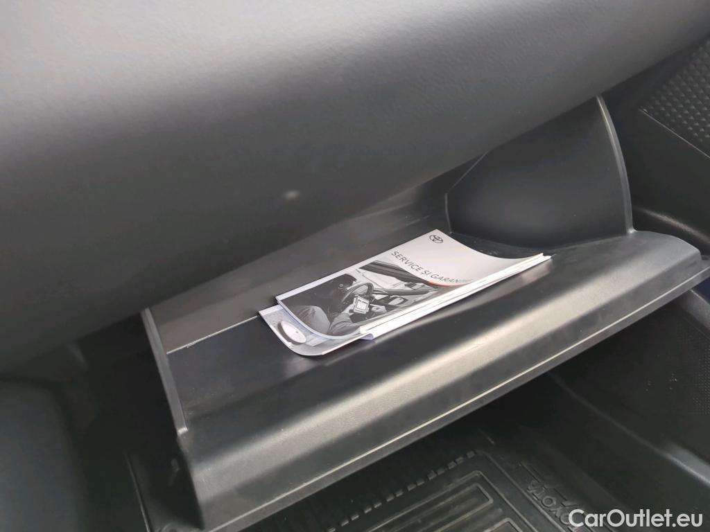  Toyota  C-HR 2.0 HSD STYLE 97 #22