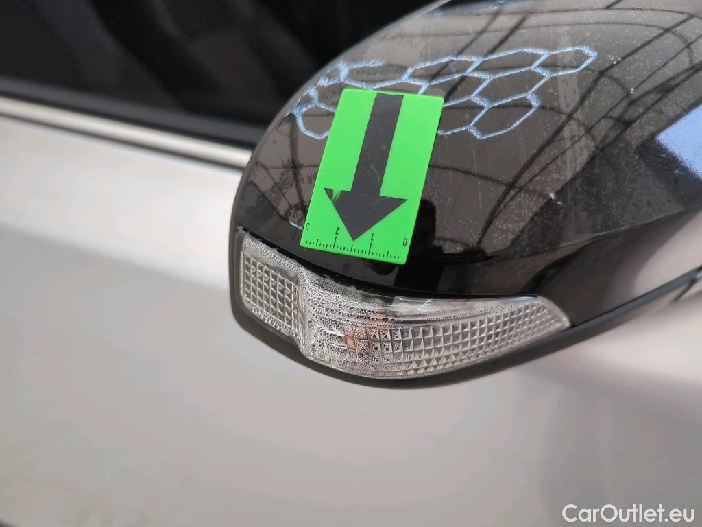  Toyota  C-HR 2.0 HSD STYLE 97 #26