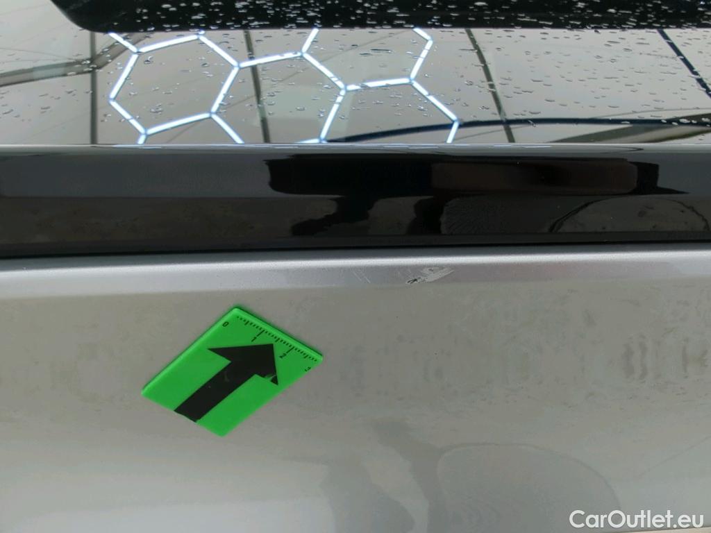  Toyota  C-HR 2.0 HSD STYLE 97 #15