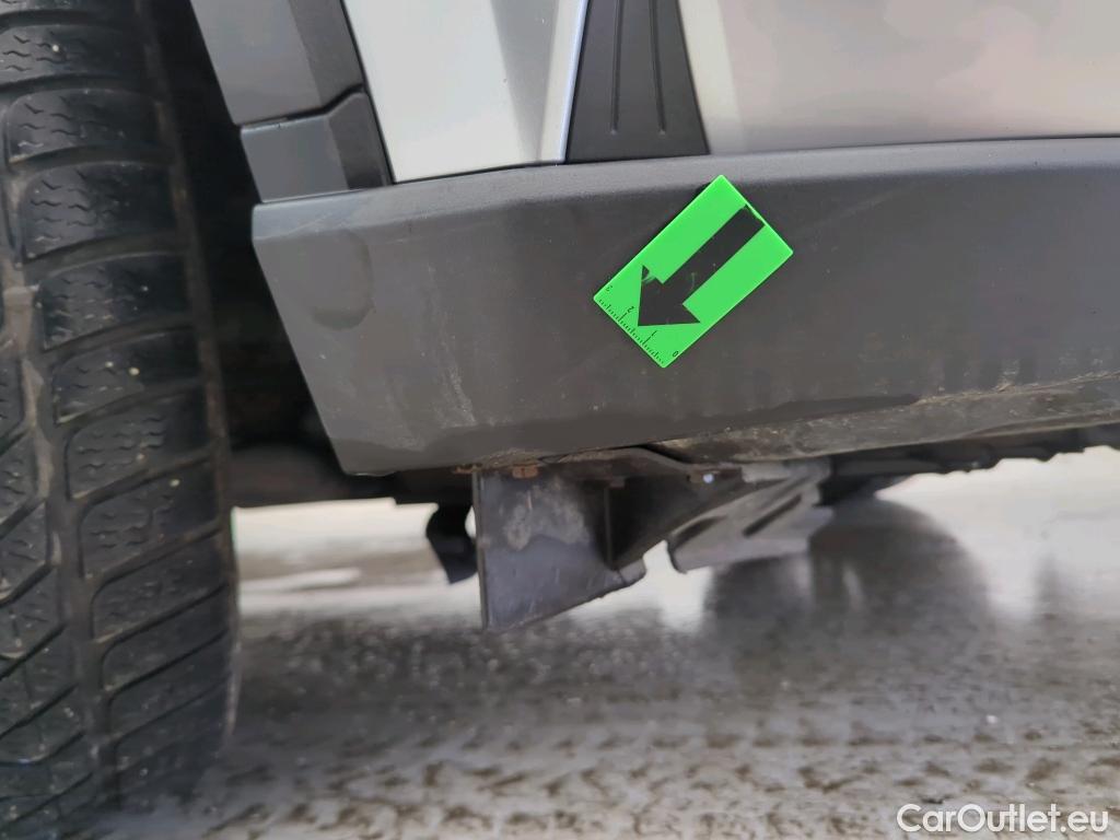  Toyota  C-HR 2.0 HSD STYLE 97 #17