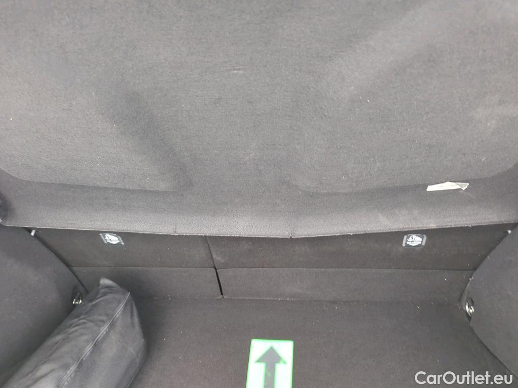  Toyota  C-HR 2.0 HSD STYLE 97 #3