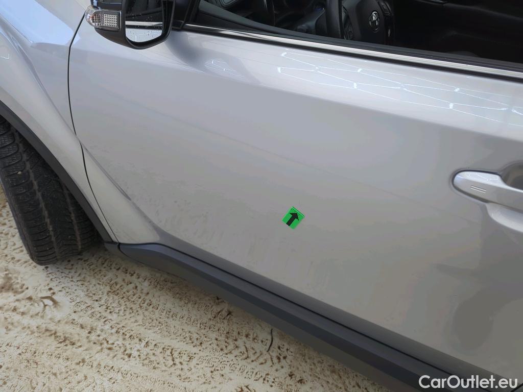  Toyota  C-HR 2.0 HSD STYLE 97 #39