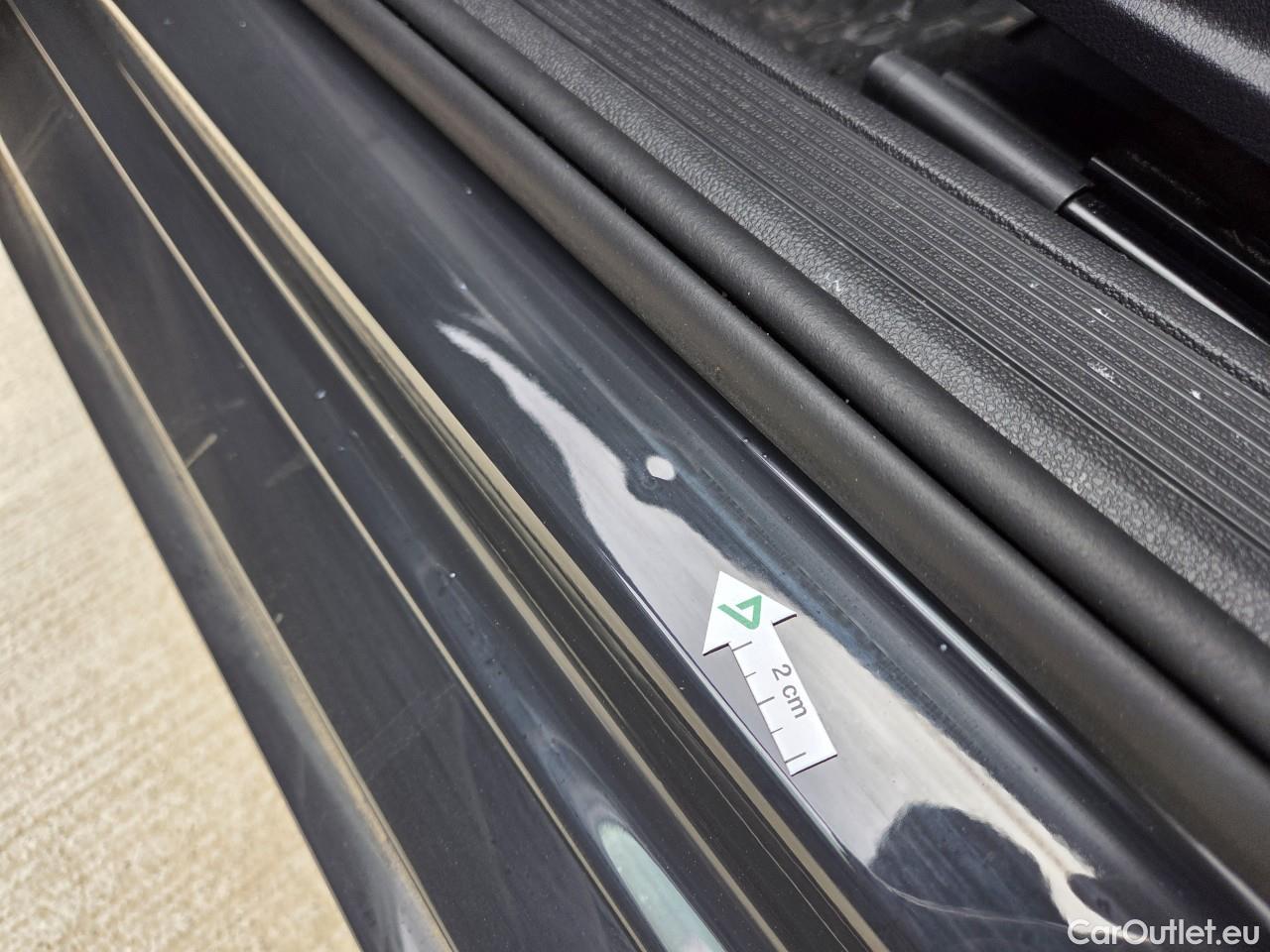  Volkswagen  Passat Advance 1.5 TSI ACT 150 CP #8