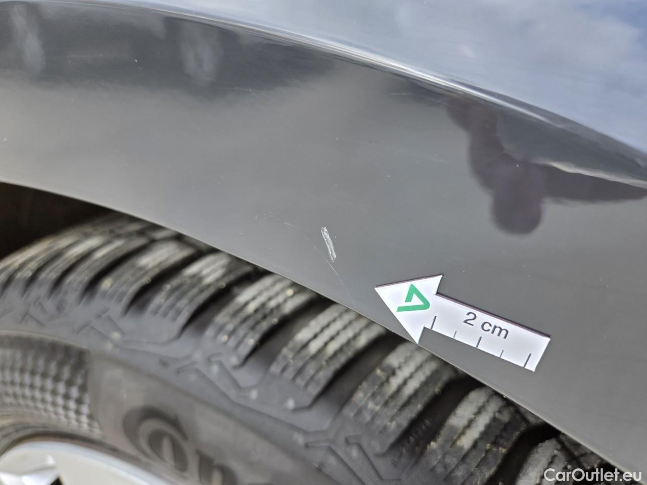  Volkswagen  Passat Advance 1.5 TSI ACT 150 CP #7