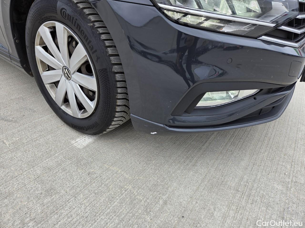  Volkswagen  Passat Advance 1.5 TSI ACT DSG 150 CP #6