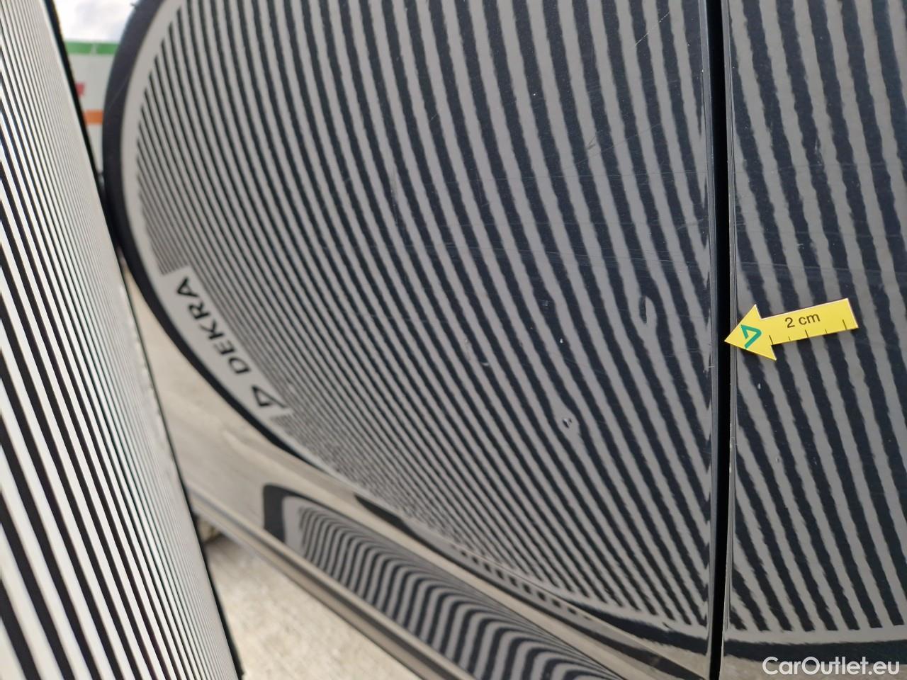  Volkswagen  Passat Advance 1.5 TSI ACT 150 CP #28