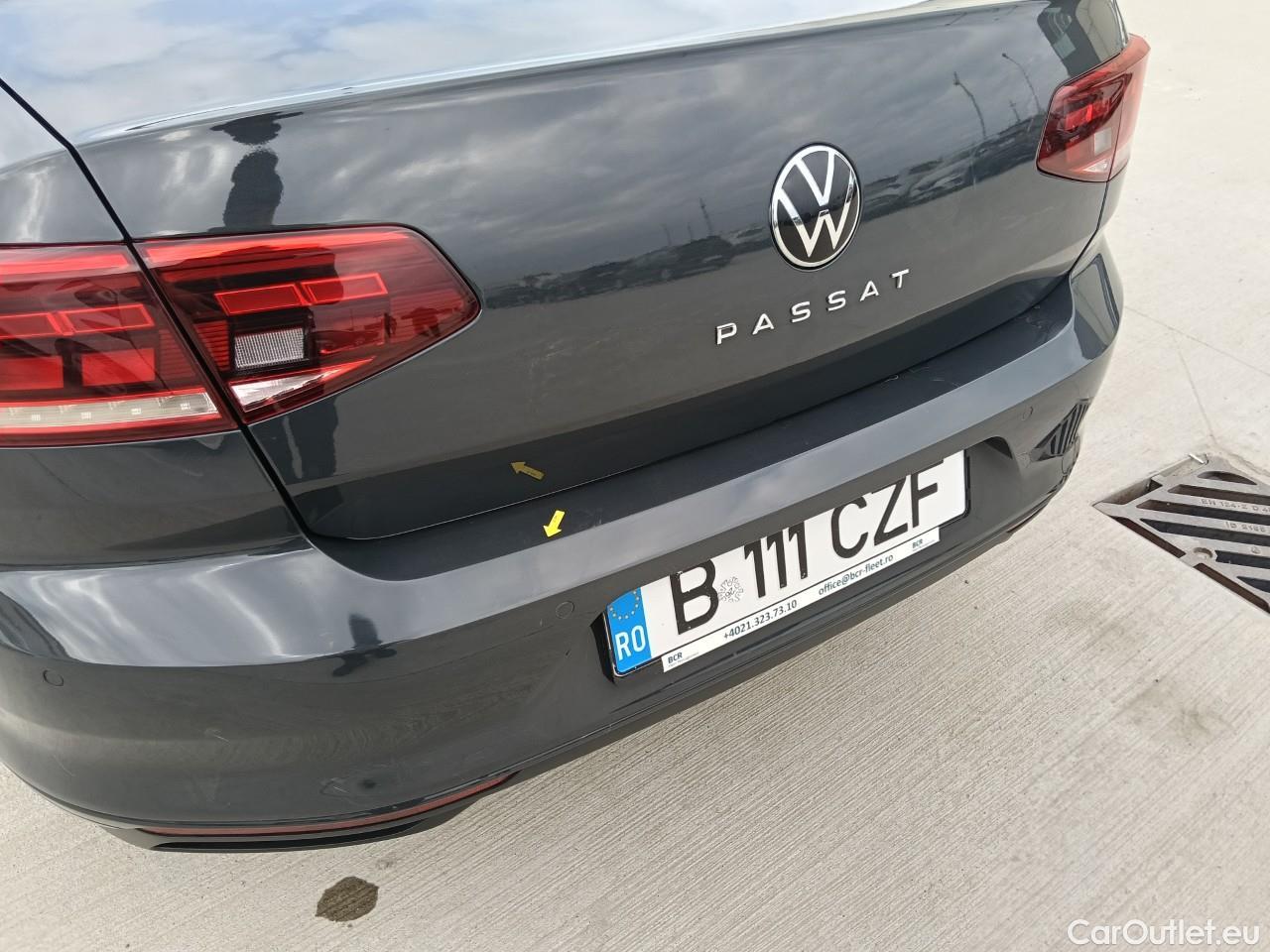  Volkswagen  Passat Advance 1.5 TSI ACT 150 CP #19