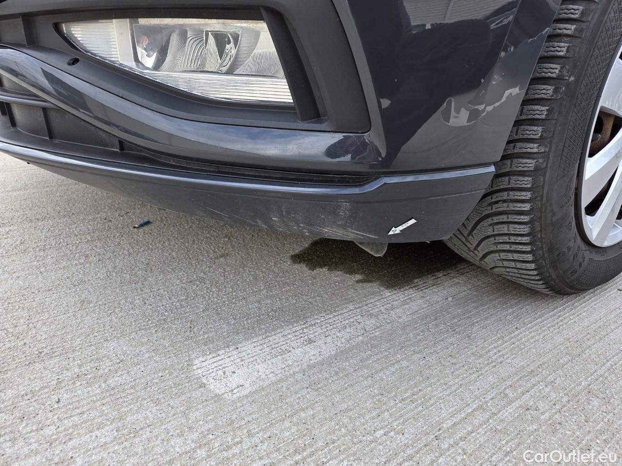  Volkswagen  Passat Advance 1.5 TSI ACT 150 CP #9