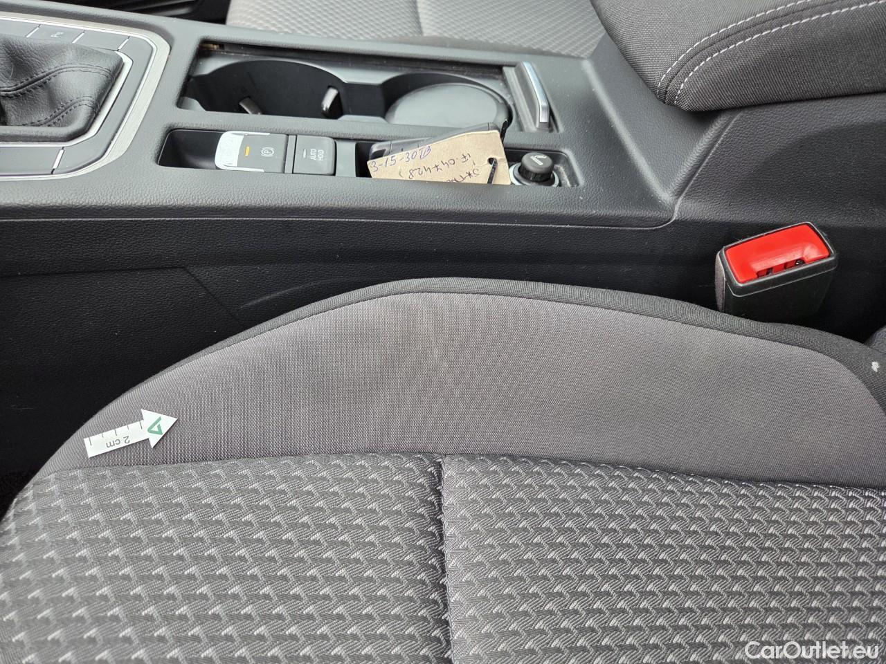  Volkswagen  Passat Advance 1.5 TSI ACT 150 CP #51