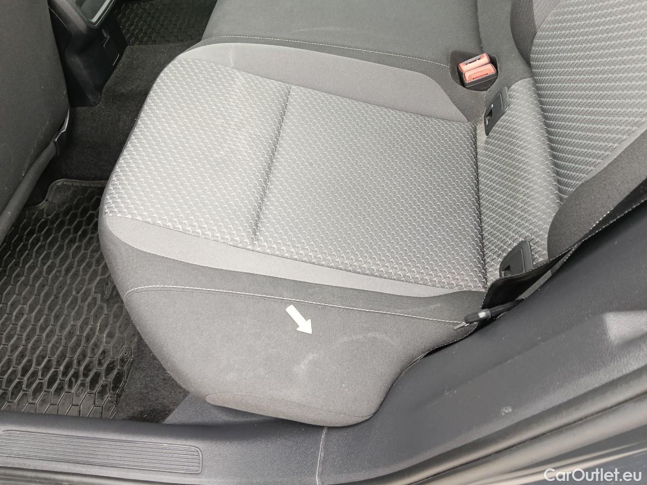  Volkswagen  Passat Advance 1.5 TSI ACT 150 CP #23