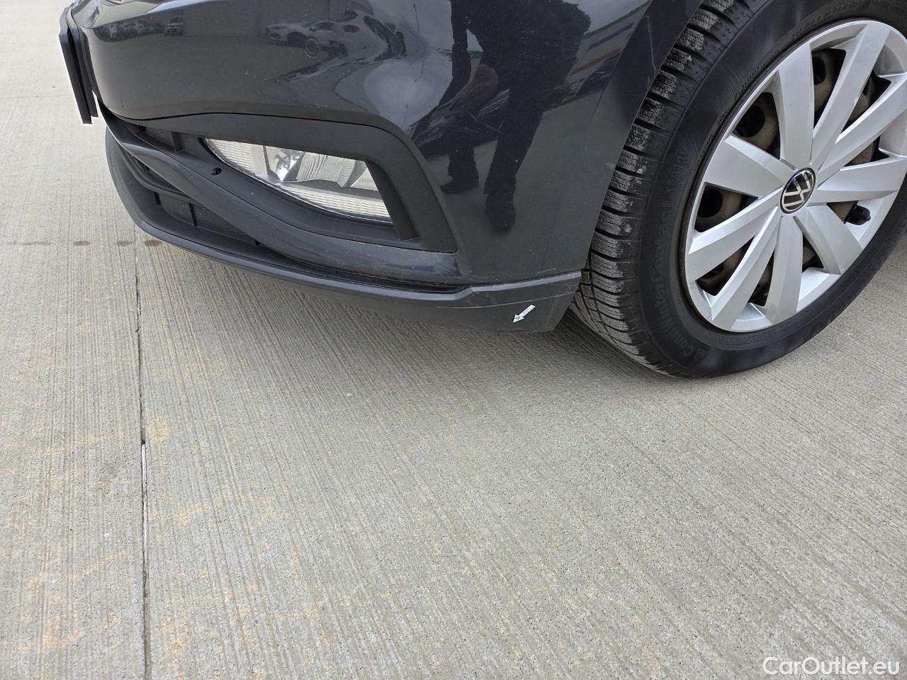  Volkswagen  Passat Advance 1.5 TSI ACT 150 CP #6