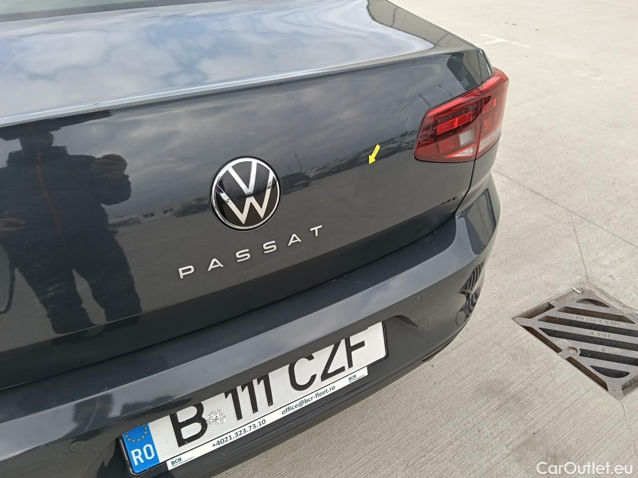  Volkswagen  Passat Advance 1.5 TSI ACT 150 CP #17