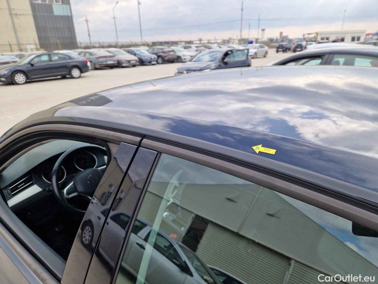  Volkswagen  Passat Advance 1.5 TSI ACT 150 CP #44