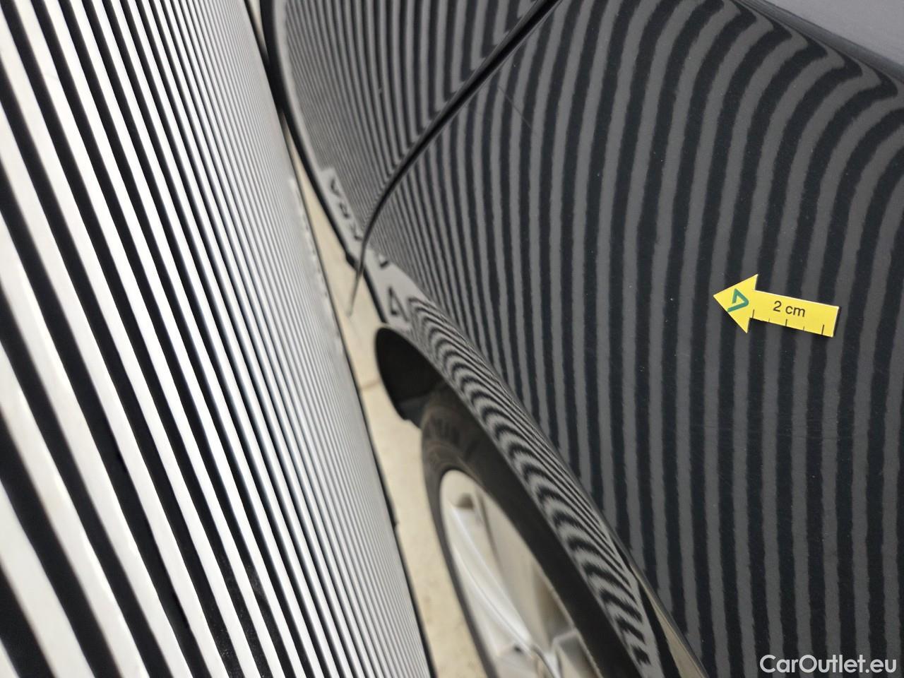  Volkswagen  Golf  2.0 TDI 116HP DSG Life Variant #29