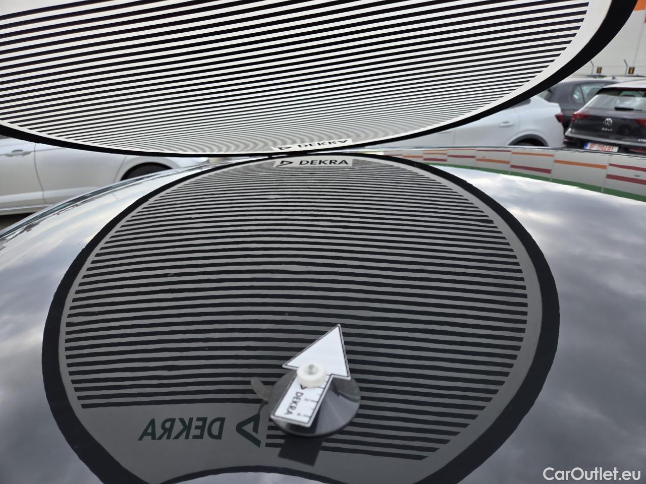  Volkswagen  Passat Advance 1.5 TSI ACT 150 CP #23