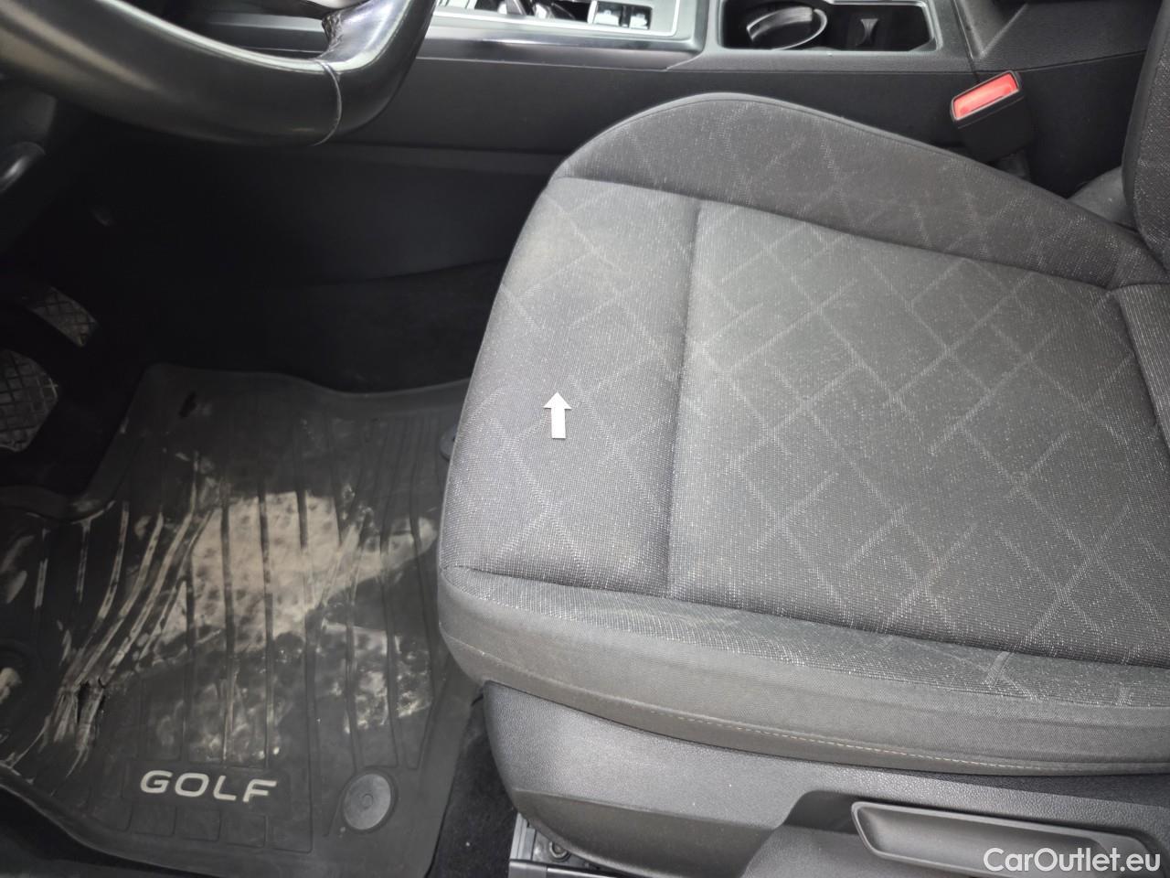  Volkswagen  Golf  2.0 TDI 116HP DSG Life Variant #33