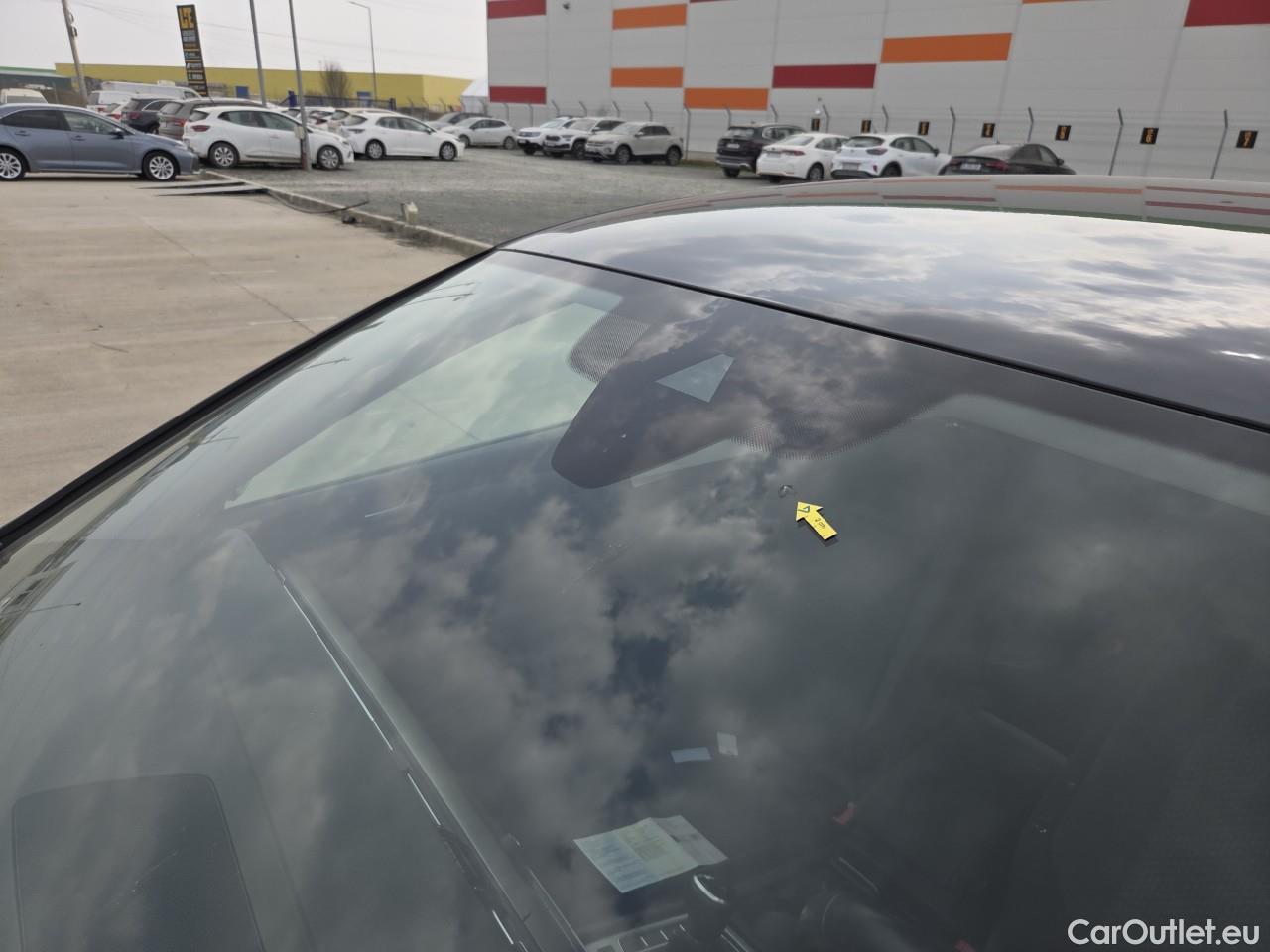  Volkswagen  Passat Advance 1.5 TSI ACT 150 CP #11