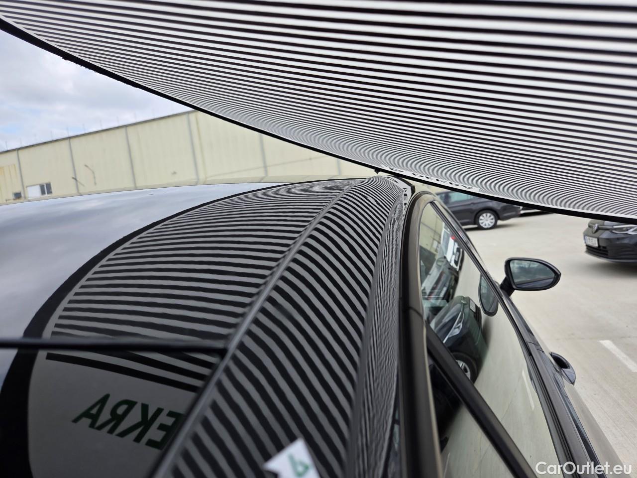  Volkswagen  Passat Advance 1.5 TSI ACT 150 CP #22