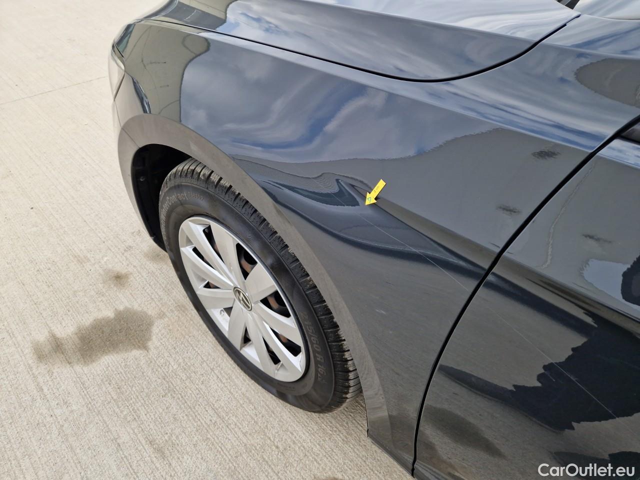  Volkswagen  Passat Advance 1.5 TSI ACT 150 CP #5