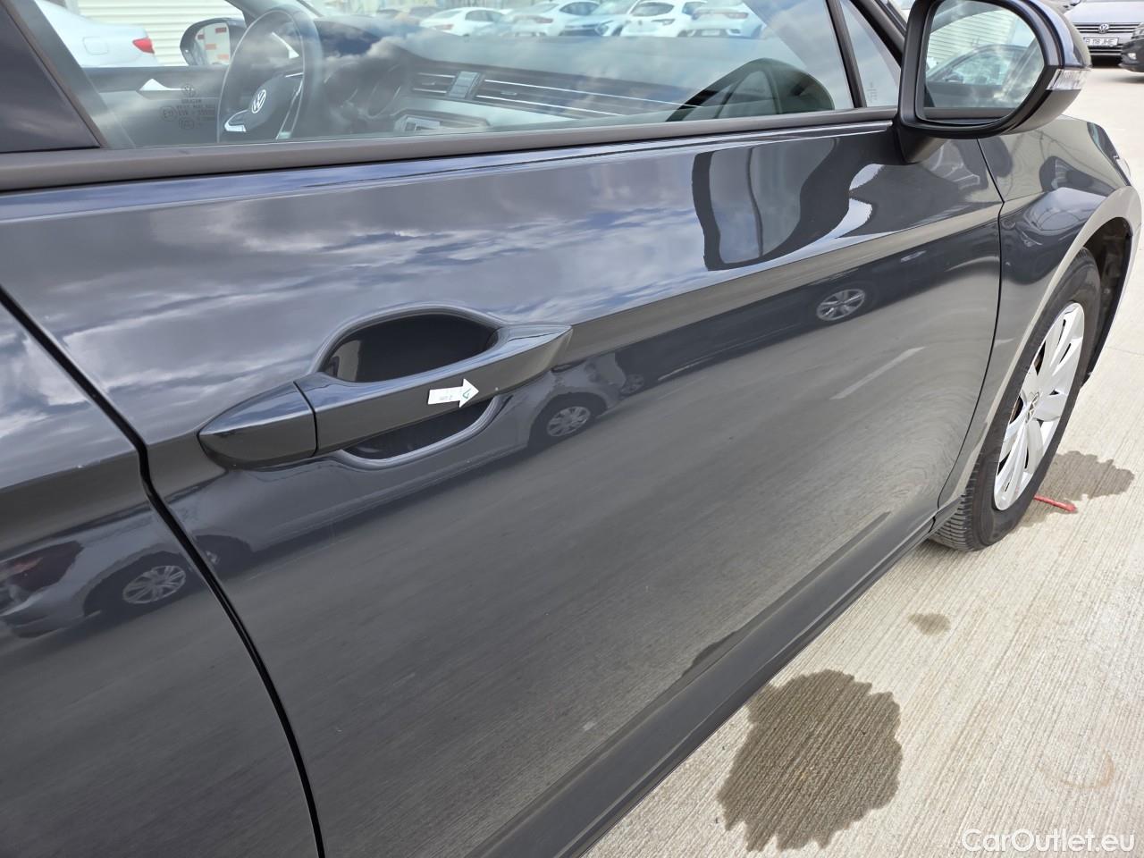  Volkswagen  Passat Advance 1.5 TSI ACT 150 CP #20