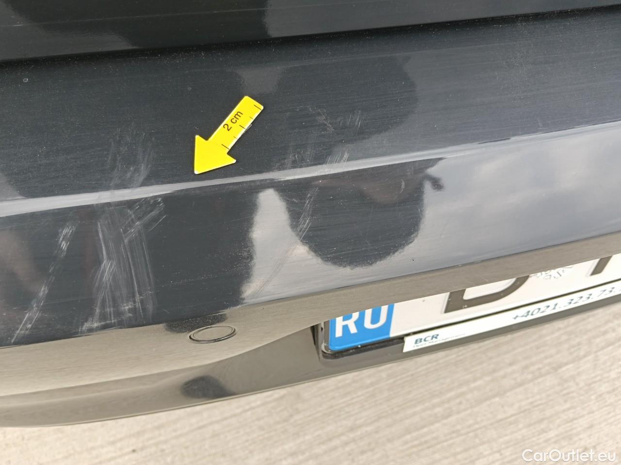  Volkswagen  Passat Advance 1.5 TSI ACT 150 CP #20