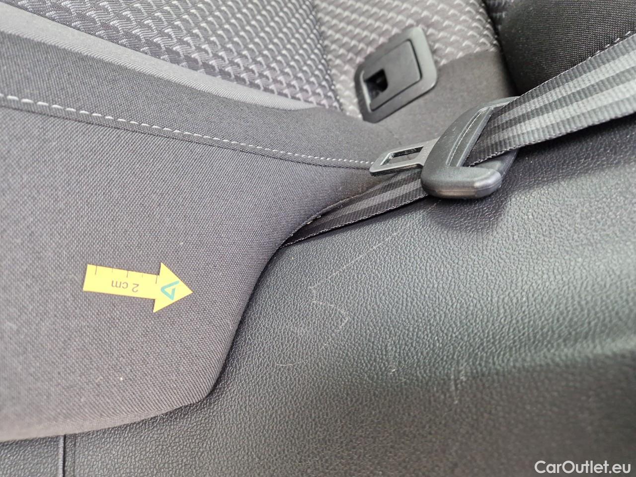  Volkswagen  Passat Advance 1.5 TSI ACT 150 CP #53