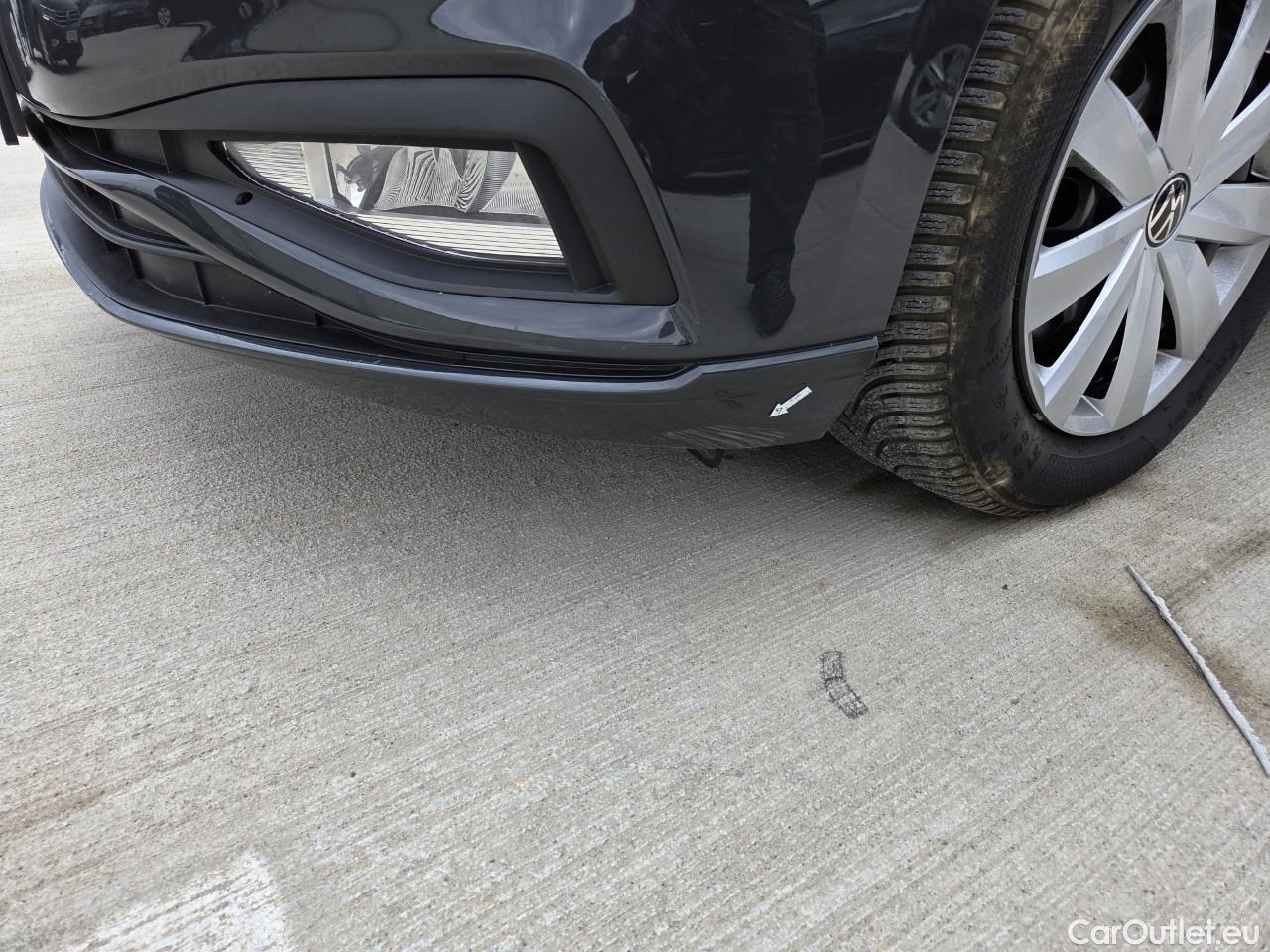  Volkswagen  Passat Advance 1.5 TSI ACT 150 CP #10