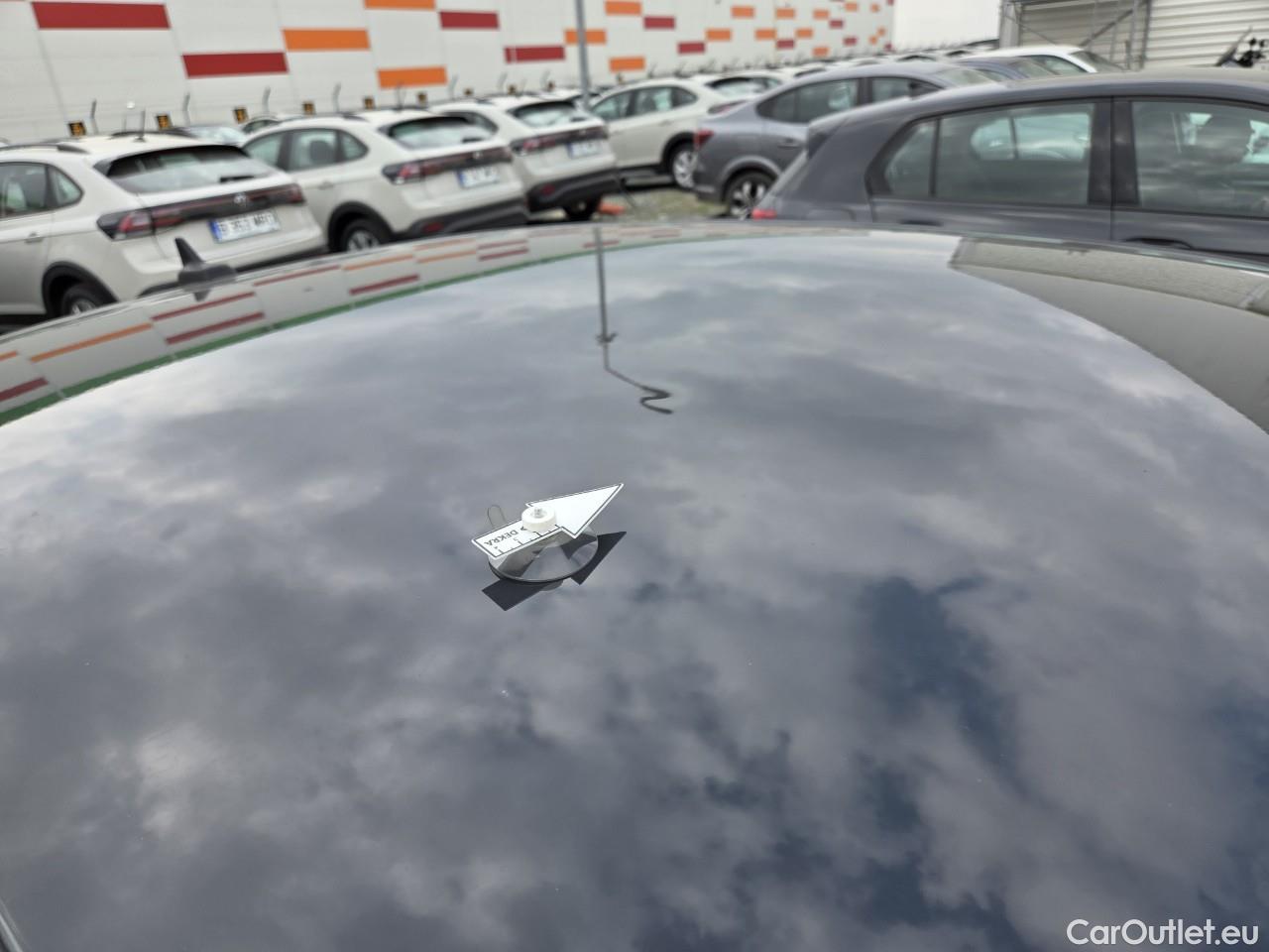  Volkswagen  Passat Advance 1.5 TSI ACT 150 CP #42