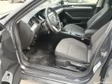  Volkswagen  Passat Advance 1.5 TSI ACT 150 CP #5