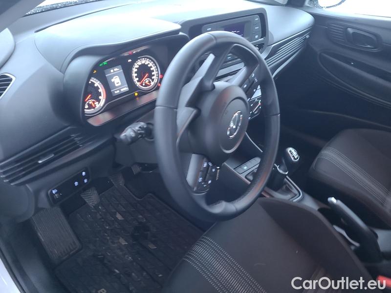  Hyundai  Bayon   (2021)  1.0T-GDI Comfort Club 5d #8