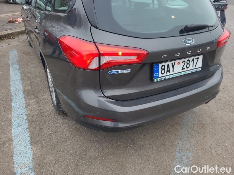  Ford  Focus   Turnier (CGE)(2018->) Foc.Kom.1.5EBl.120 Titanium #18