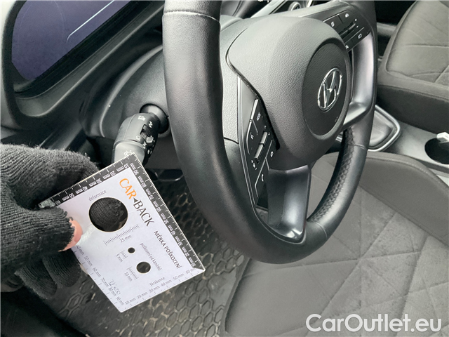  Hyundai  Bayon  1.0 T-GDI Play 5d #11