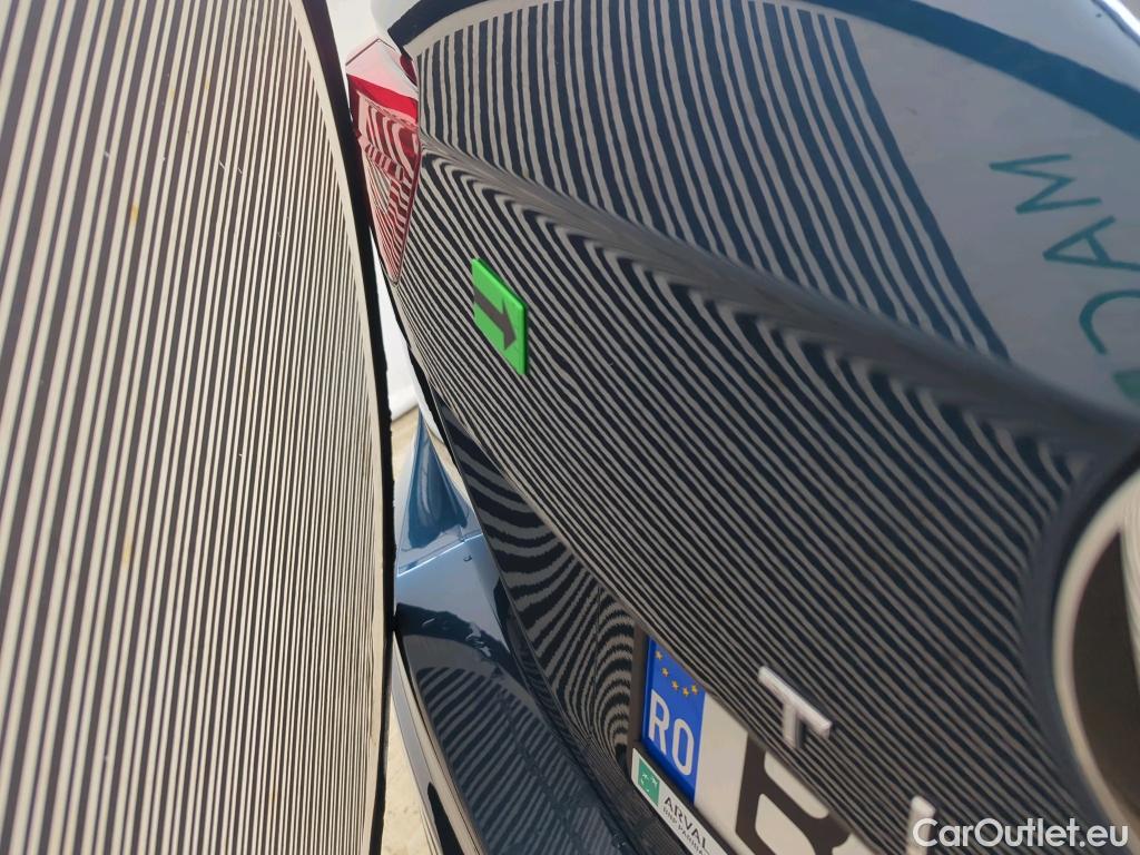  Volkswagen  Tiguan Life 2.0 TDI 150CP DSG 4Motion #2