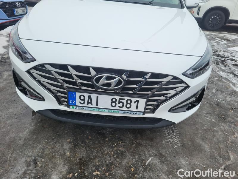  Hyundai  i30  (PD)(01.2017  ->)  kom.1.5T-GDI Smart 5d #2