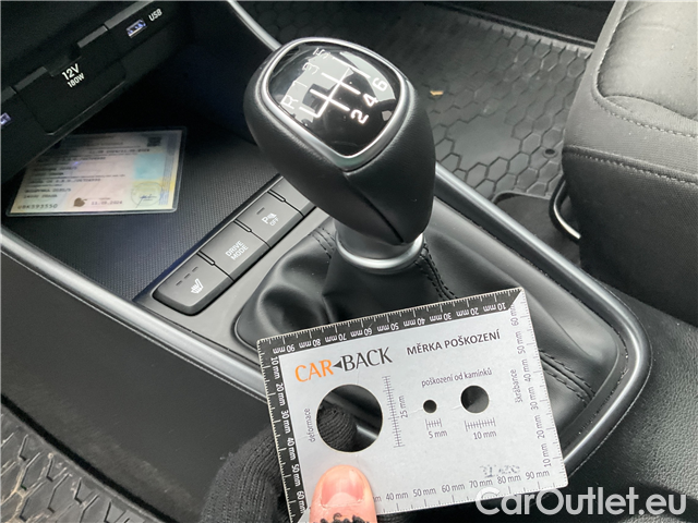  Hyundai  Bayon  1.0 T-GDI Play 5d #12