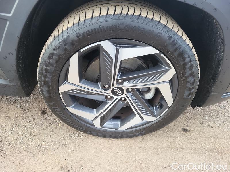  Hyundai  Tucson   (NX)(2020) Tucs.1.6 CRDi 100 Style 4x4 AT #4